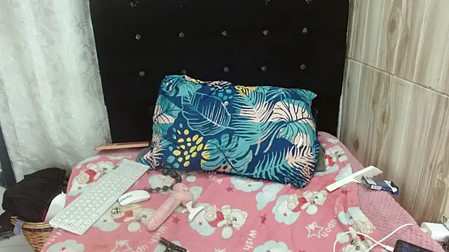 Camil4 milf 1 online show from February 3, 2026, 6:40 am