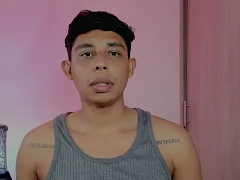 Snapshot of nilo2021 chatting on March 27, 2026, 1:22 am nilo2021 online show from March 27, 2026, 1:22 am