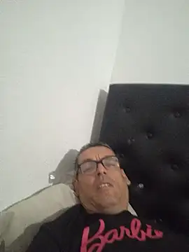 Carlos-0425 online show from July 1, 2026, 5:09 am