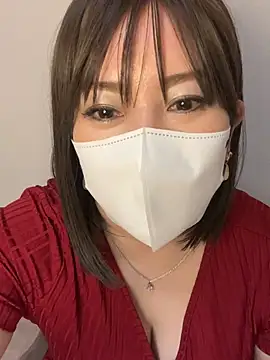 Mitsuco surflady online show from April 2, 2026, 4:59 pm