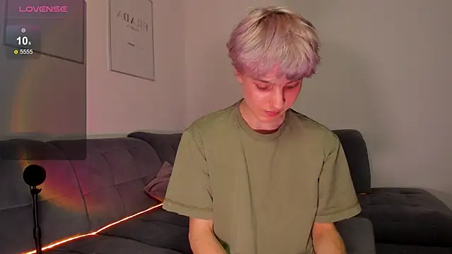 bunnyblush67 online show from April 21, 2026, 1:06 pm