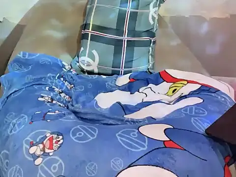 Osmeely online show from March 10, 2026, 8:14 pm