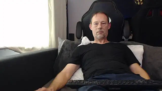 Sexy Ass Mike online show from February 6, 2026, 12:52 pm