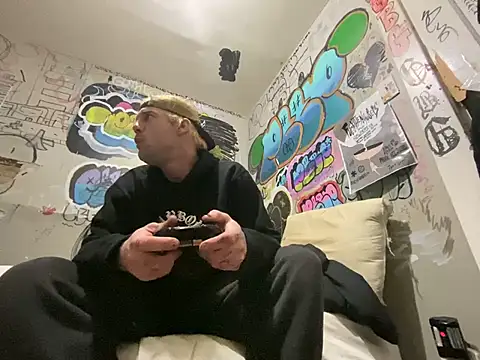 gothboiplzty online show from April 20, 2026, 9:45 am