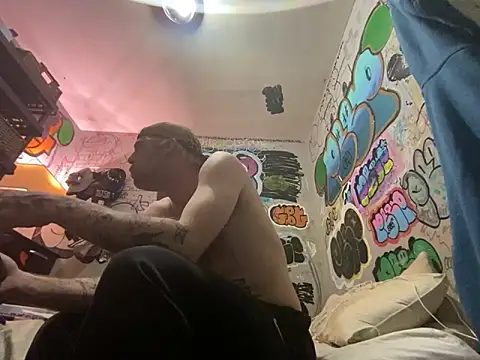 gothboiplzty online show from April 23, 2026, 3:30 am