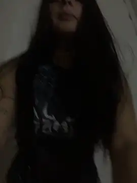 vainillasuave online show from February 9, 2026, 12:58 am