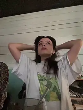 vainillasuave online show from March 20, 2026, 2:33 pm