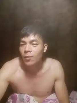 sinh336699 online show from March 9, 2026, 3:38 pm