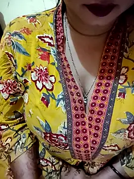 PARI51 online show from February 12, 2026, 8:15 pm