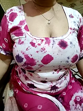 PARI51 online show from April 23, 2026, 8:33 pm