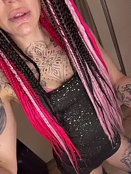 susannee online show from March 9, 2026, 10:03 pm