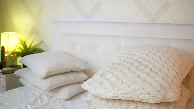 AlessiaPlay online show from February 7, 2026, 9:51 pm