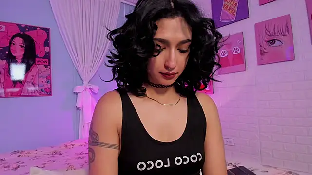 Cleo Foxx online show from April 23, 2026, 12:29 pm