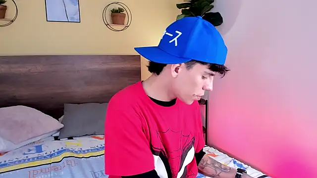 Angel eros  online show from February 10, 2026, 4:49 am