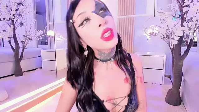 SalemBlackrose online show from February 14, 2026, 5:48 am