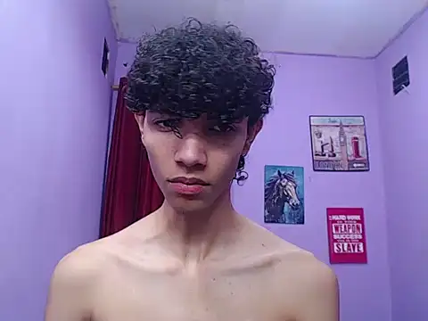 bigcock twinks online show from February 26, 2026, 11:48 pm