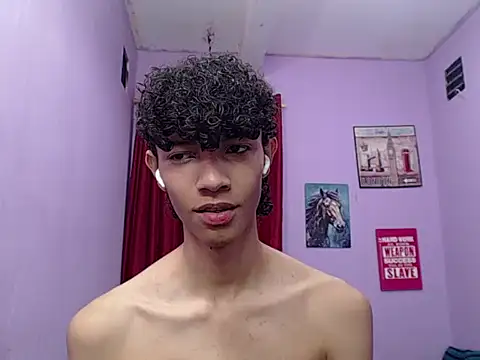 bigcock twinks online show from March 19, 2026, 11:31 pm