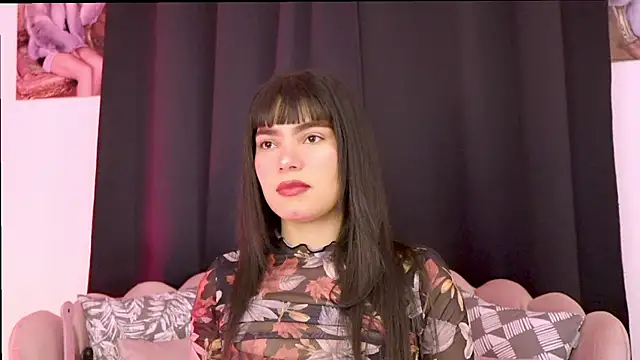 dakotacollins  online show from April 14, 2026, 2:28 am