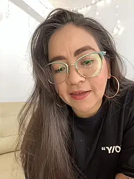 alisbloom online show from February 18, 2026, 5:42 pm