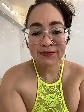 alisbloom online show from March 3, 2026, 6:14 pm