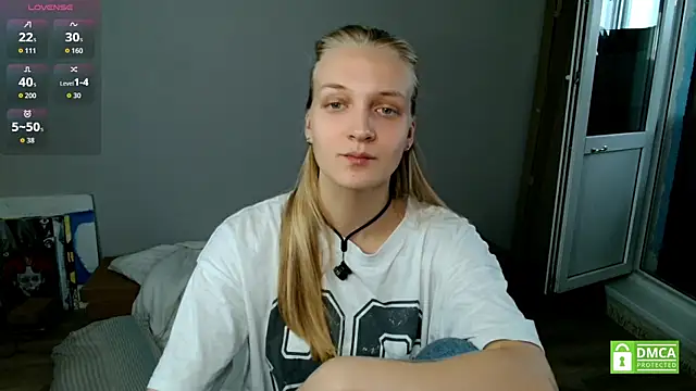 Snapshot of Alex-wer chatting on July 16, 2026, 7:14 am Alex-wer online show from July 16, 2026, 7:14 am
