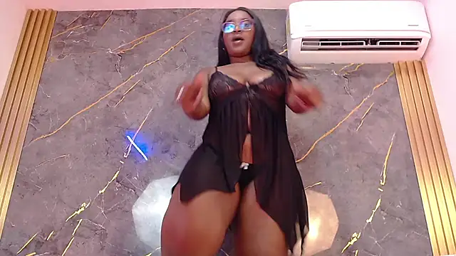 JORDAN MOOR online show from April 17, 2026, 12:57 am