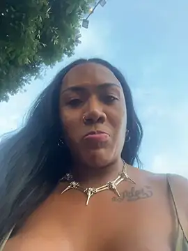 PilarBigCockxxx online show from June 25, 2026, 11:09 pm
