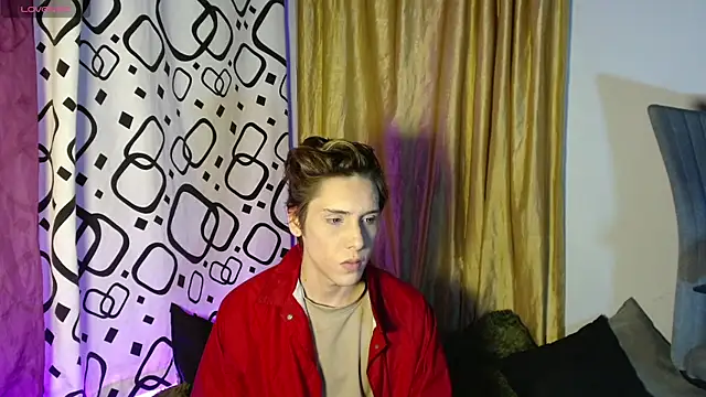 Snapshot of DannyParker_ chatting on July 17, 2026, 8:54 am DannyParker online show from July 17, 2026, 8:54 am