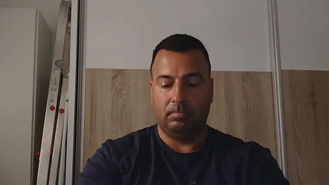 VanillaTime78-Jorge online show from June 17, 2026, 8:17 am