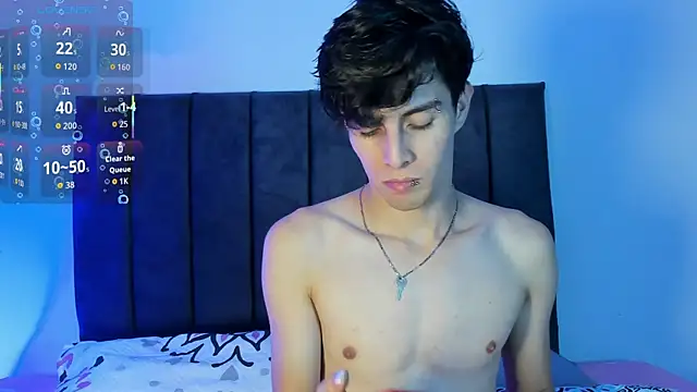 Snapshot of axxxel_twink chatting on April 25, 2026, 2:58 am axxxel twink online show from April 25, 2026, 2:58 am