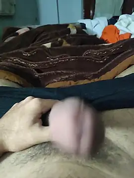 amirMohamed58 online show from April 20, 2026, 12:30 pm