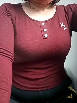 Ladyly99 online show from March 5, 2026, 6:31 am