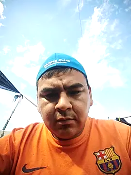 Sergiowooo online show from February 16, 2026, 7:43 pm