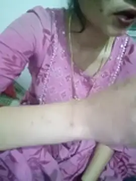 khushi rawat online show from February 7, 2026, 3:27 pm