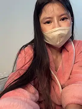 wang1472581 online show from February 6, 2026, 3:37 pm