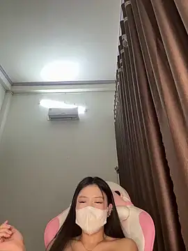 wang1472581 online show from March 6, 2026, 9:50 am