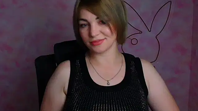 CuttieEmma online show from June 25, 2026, 6:07 am