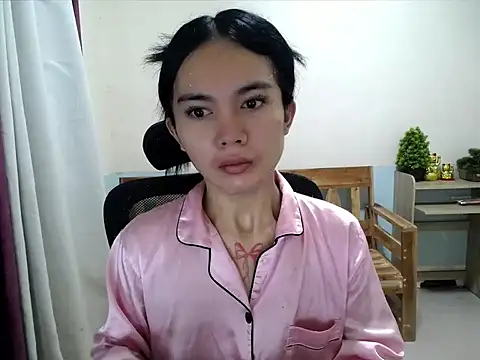 Snapshot of devine_goddess chatting on July 11, 2026, 4:59 am devine goddess online show from July 11, 2026, 4:59 am