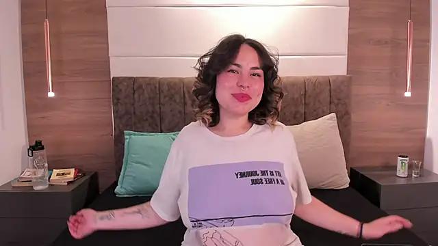 Kennya Rodriguez online show from January 2, 2025, 5:24 am