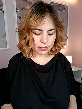 Kennya Rodriguez online show from September 19, 2025, 5:09 am