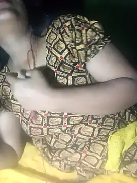 Romantic-Couple999 online show from March 24, 2026, 4:45 pm