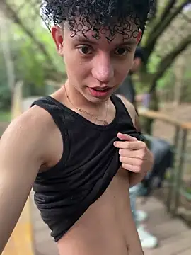 yoursexyjose online show from May 23, 2026, 8:13 pm