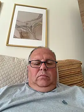 Snapshot of YachtCaptain10 chatting on May 25, 2026, 11:38 am YachtCaptain10 online show from May 25, 2026, 11:38 am