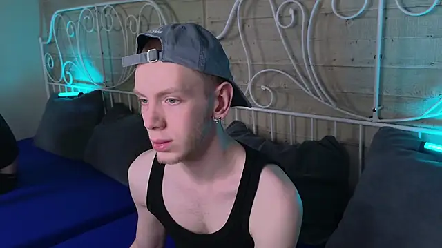 ZidNevil online show from February 11, 2026, 8:25 pm