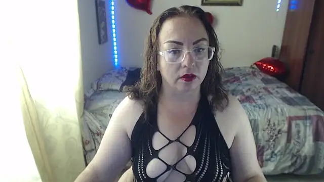 TaniaGoddess online show from April 23, 2026, 6:32 pm