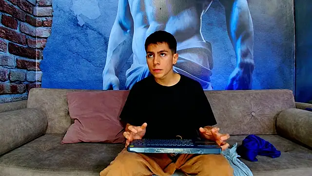 Aron pulse online show from February 18, 2026, 1:29 pm