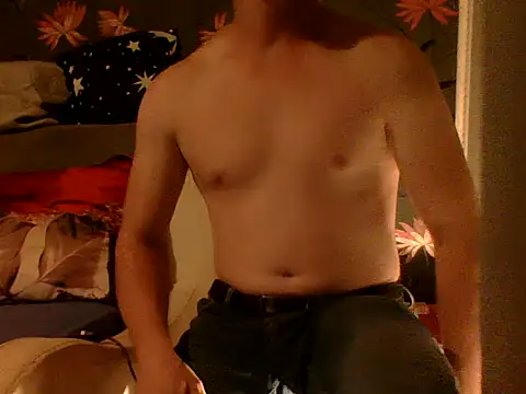Snapshot of DanSpanu chatting on July 7, 2026, 7:18 pm DanSpanu online show from July 7, 2026, 7:18 pm