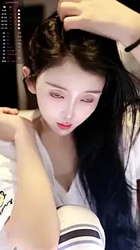 xiaomoli928 online show from May 7, 2026, 8:36 pm