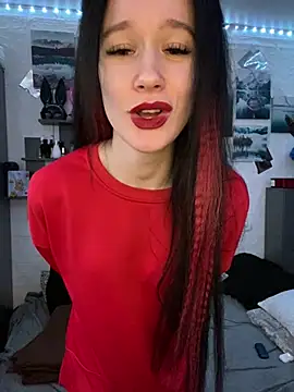 Carolina G0lden online show from April 23, 2026, 7:09 am