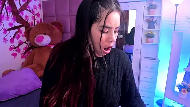 liany taylor online show from February 22, 2026, 7:45 pm